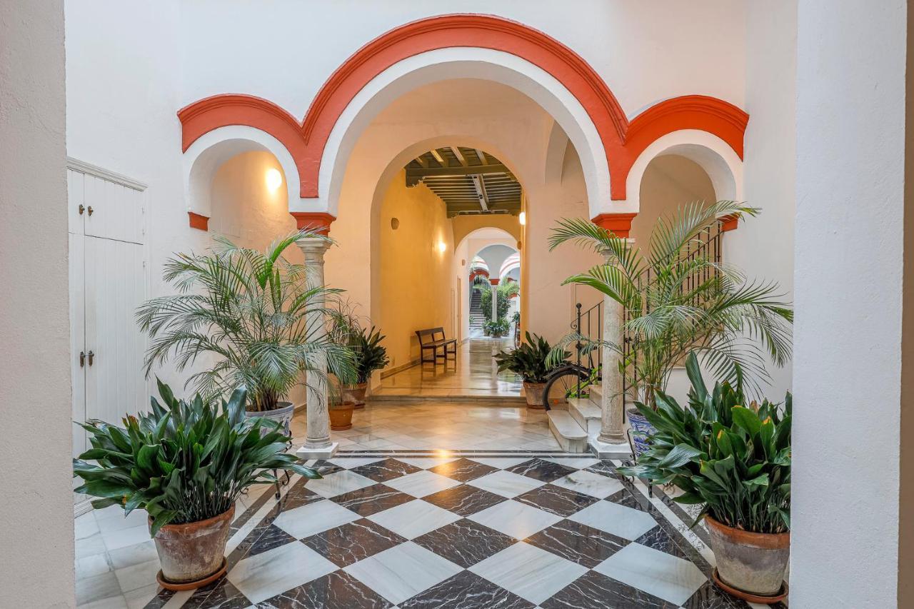 Apt. Casa Palacio Santa Cruz Cathedral Views - 塞维利亚 外观 照片