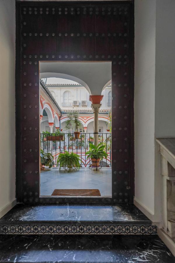Apt. Casa Palacio Santa Cruz Cathedral Views - 塞维利亚 外观 照片