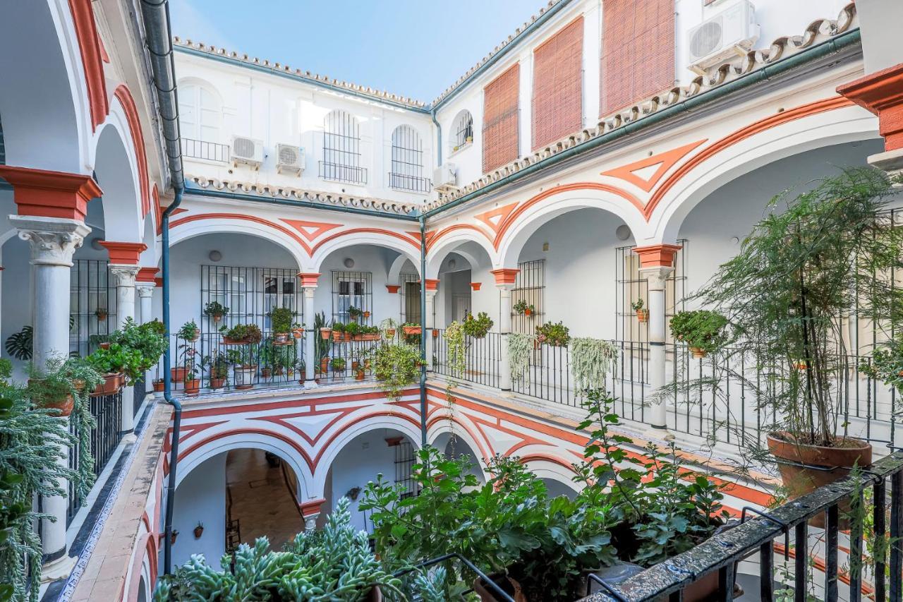 Apt. Casa Palacio Santa Cruz Cathedral Views - 塞维利亚 外观 照片